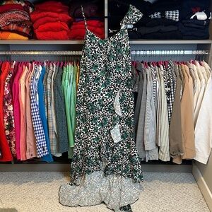 Basement green/black/white floral hi low back zipper closure maxi dress size XL